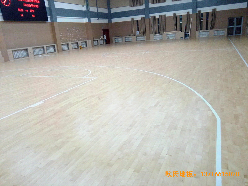 青海省稅務干部學校籃球館運動木地板安裝案例4